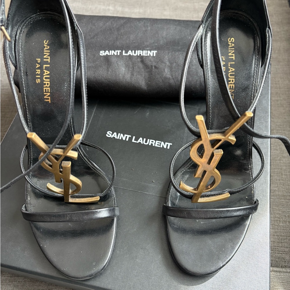 Saint Laurent Black and Gold Heels with Gold Emblem